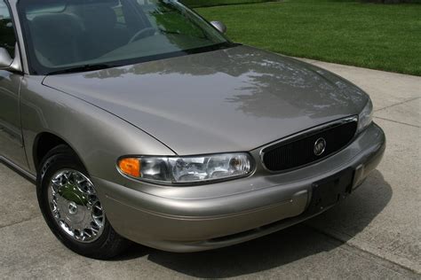 2002 Buick Century Owners Manual